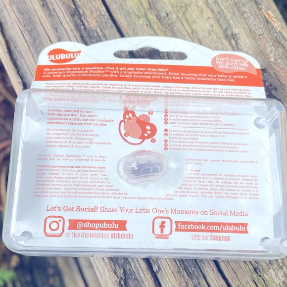 Ulubulu Mustache Pacifier 6-18 Months - Picture 2 of 3